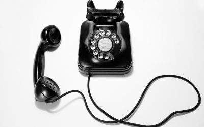 How Poor HR Department Phone Etiquette Damages Hiring & Brand